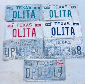 lot 191 image: Seven 1980-1989 Texas License Plates&nbsp