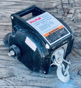 lot 9 image: Pro-Pull Heavy Duty Doubleline 13 Volt D.C. Electric Winch