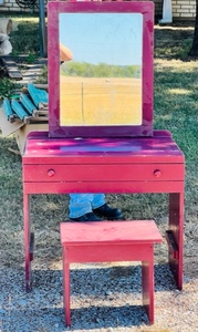 lot 155 image: Vintage Wooden Vanity W With Mirror and Bench Seat