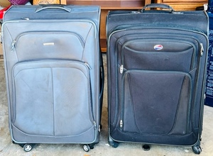 lot 81 image: Samsonite &amp American Tourister Roll-Around Luggage