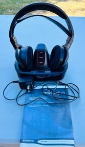 lot 136 image: Rocketfish Digital Wireless Stereo Headphones W Charging Station