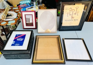 lot 185 image: Thirteen Picture Frames &amp One New 10 x 13 Shadow Box Display Case