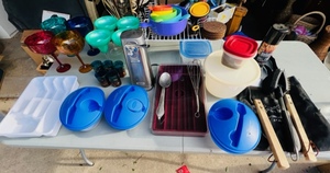lot 199 image: Eclectic Lot of Kitchen Supplies - Including Cuisinart Electric Can Opener &amp Vintage USMC Serving Spoon