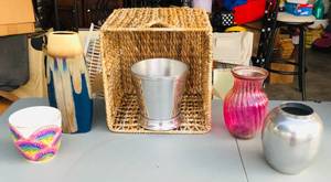 lot 222 image: Very Nice Decorative VasePlanter Lot W Wicket Basket
