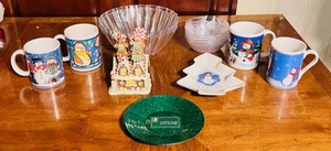 lot 257 image: Christmas Celebration Lot of Chip & Dip Bowls, Boston Warehouse Ginger Bread House With Ginger Bread Men Jam & Cheese Spreaders, CoffeeHot Chocolate Mugs, and Snack & Candle Dishes