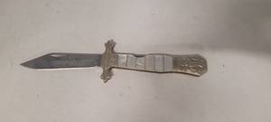 lot 1 image: Lachlainn Cutlery Mother of Pearl collectors knife 1 of 300