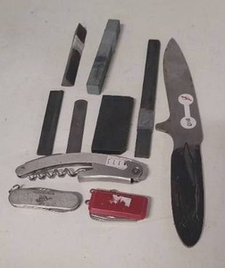 lot 9 image: lot of knives and sharpening stones #6