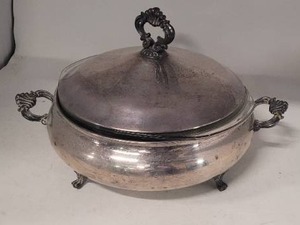 lot 36 image: Roger Silver Co 3 piece serving dish