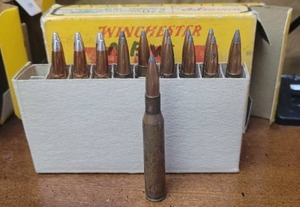 lot 77 image: Winchester 270 ammo - 18 rounds