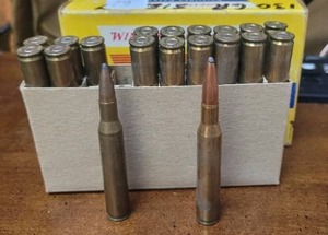 lot 80 image: Winchester 270 ammo - 19 rounds