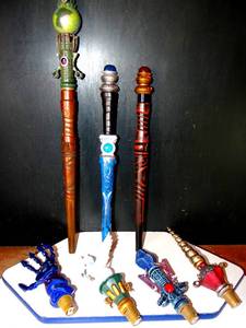 lot 38 image: NICE COLLECTION OF GREAT WOLF LODGE WAND AND TOPS AS SHOWN
