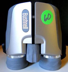 lot 60 image: BUSHNELL VOYAGER 12 X 25 BINOCULARS