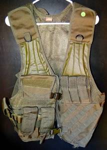 lot 78 image: RED ROCK TACTICAL VEST