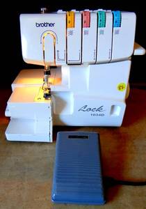 lot 82 image: Brother R1034D Serger 3&4 Thread Freearm Overlock Seam Machine Taiwan, Roll Hem, Diff Feed, Laying Thread wPedal