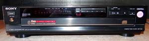 lot 125 image: SONY CDP-C40 5 Disc CD Player Digital Audio Equipment
