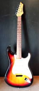 lot 162 image: JOHNSON ELECTRIC GUITAR WITHOUT PICKUPS - IN CASE
