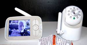 lot 190 image: Infant Optics DXR-8 3.5-Inch Video Baby Monitor & Camera $$$