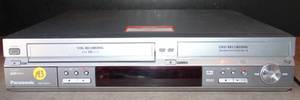 lot 193 image: Panasonic DMR-ES30VS DVD RecorderVCR Combo $$$