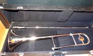 lot 244 image: Merano Silver Nickel Tenor Slide Trombone with Zippered Carrying Case $$$