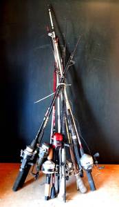 lot 250 image: LARGE LOT OF VINTAGE RODS & REELS