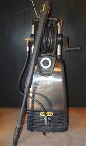 lot 288 image: STANLEY P1800S-CAN 1.4 GPM Electric Pressure Washer - FOR PARTS OR REPAIR