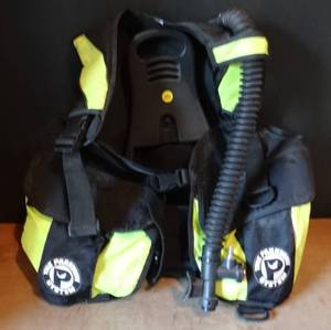 lot 292 image: PROFESSIONAL SCUBA THE PARKWAY SYSTEM BCD (BOYANCY CONTROL DEVICE) - SIZE MEDIUM