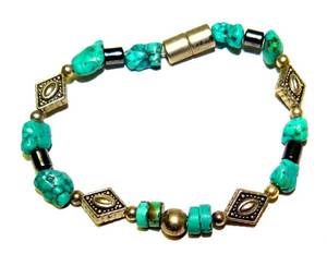 lot 62 image: ORNATE RAW TURQUOISE & SILVER STYLE MAGNETIC BRACELET