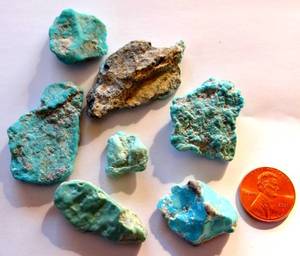 lot 13 image: LARGER NEW MEXICO MINED TURQUOISE - 35.4 grams