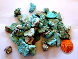 lot 28 image: NEW MEXICO MINED TURQUOISE - 50.1 grams TOTAL