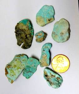 lot 37 image: CHUNKY ARIZONA TURQUOISE - 25.1 grams TOTAL