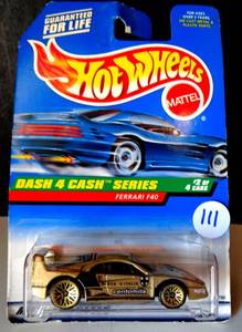 lot 111 image: Hot Wheels #722 Dash For Cash Series 24 FERRARI F40 Gold 1988 $$