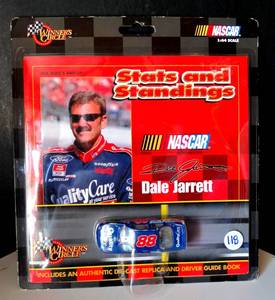 lot 118 image: 1999 Winners Circle Stats Standings Dale Jarrett Driver Guide Book 88 Nascar