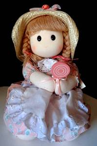lot 154 image: MUSICAL Cuddle Kids Berkeley Doll Wind Up - Plays My Favorite Things WTAGS