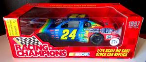 lot 171 image: Racing Champions 1997 Die Cast Stock Car Replica 124 Scale #24 Jeff Gordon