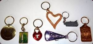 lot 194 image: ASSORTMENT OF KEYCHAINS AS SHOWN