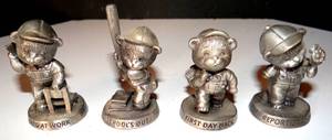 lot 198 image: Vintage Avon Fine Pewter Lot of 4 School Days Bear Figurines 1983-1984