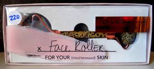 lot 220 image: kitsch CRYSTAL FACE ROLLER - NIB