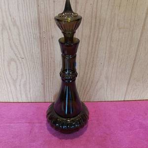 lot 47 image: Vintage 14 tall deco vase with cap