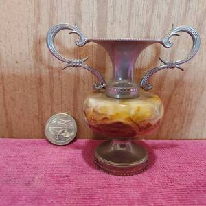 lot 83 image: Vintage 3 tall deco chalice with marble center