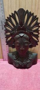 lot 181 image: wooden Aztec decoration