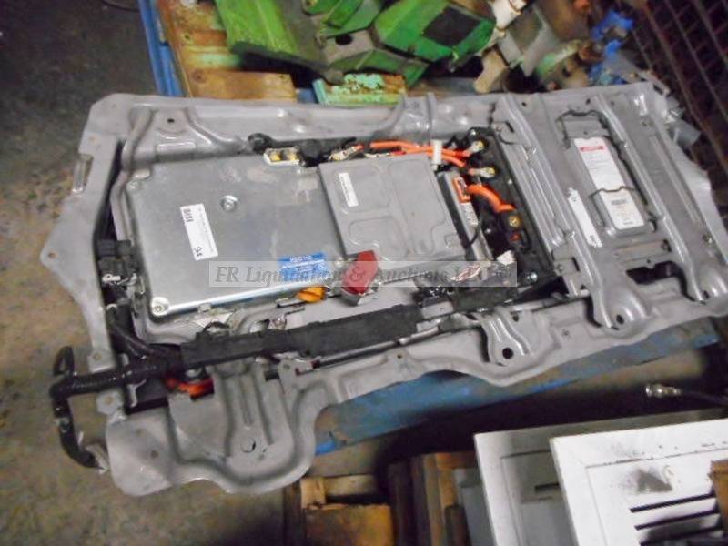 lot 94 image: Hybrid battery compressor assembly