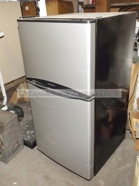 lot 3 image: Frigidaire 4.5-cu ft Compact Refrigerator  Freezer