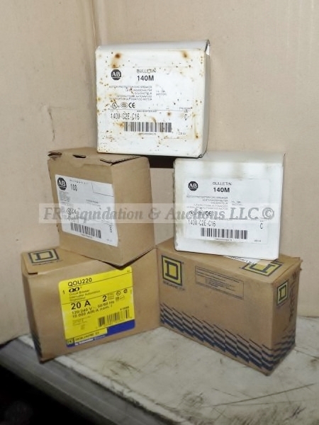 lot 17 image: Unused circuit breakers