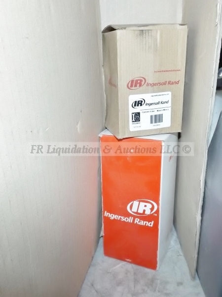 lot 47 image: Ingersoll Rand compressor oil filters