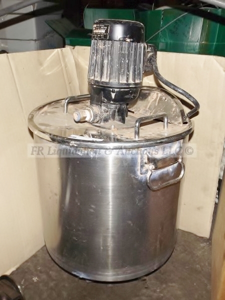 lot 57 image: Immersion mixing pump system