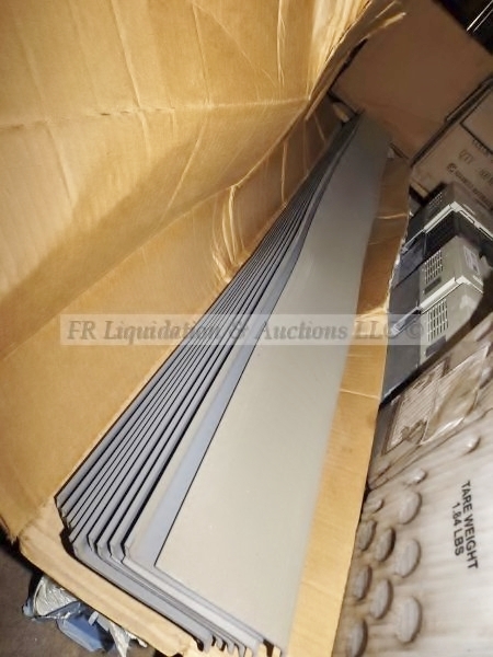 lot 162 image: Thermoplastic wall base