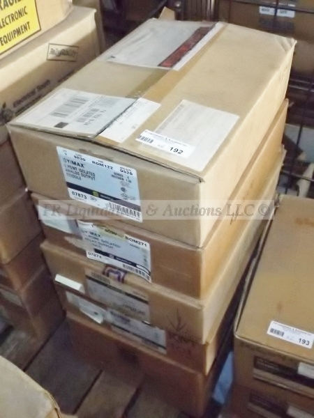 lot 192 image: Square D input  output Modules