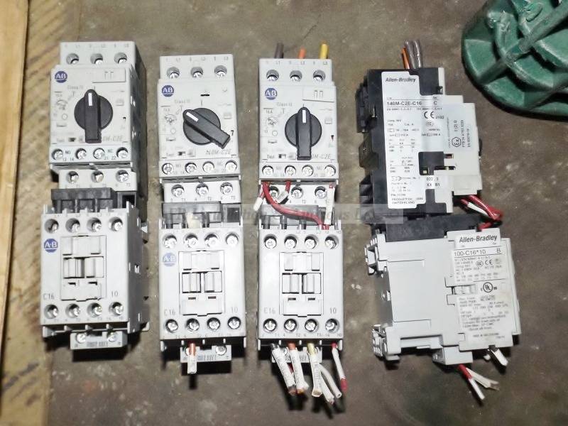 lot 215 image: Allen Bradley overload switch