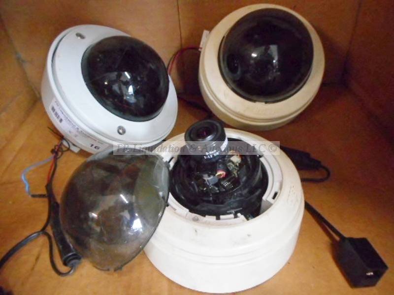 lot 16 image: Dome security cameras