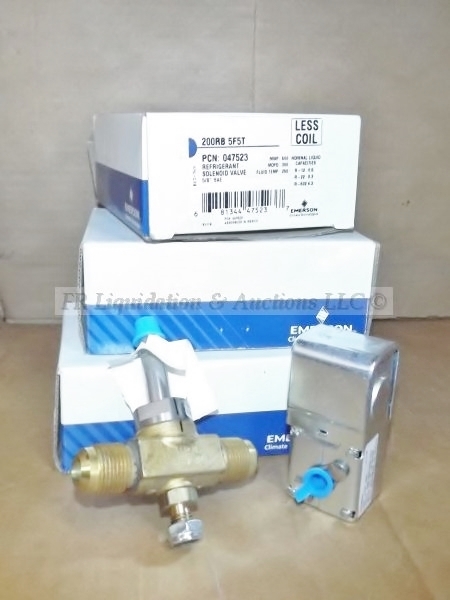lot 33 image: Refrigerant solenoid valves